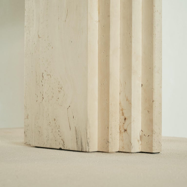 Architectural Table Lamp in Travertine and Brass, Belgium, 1970s For