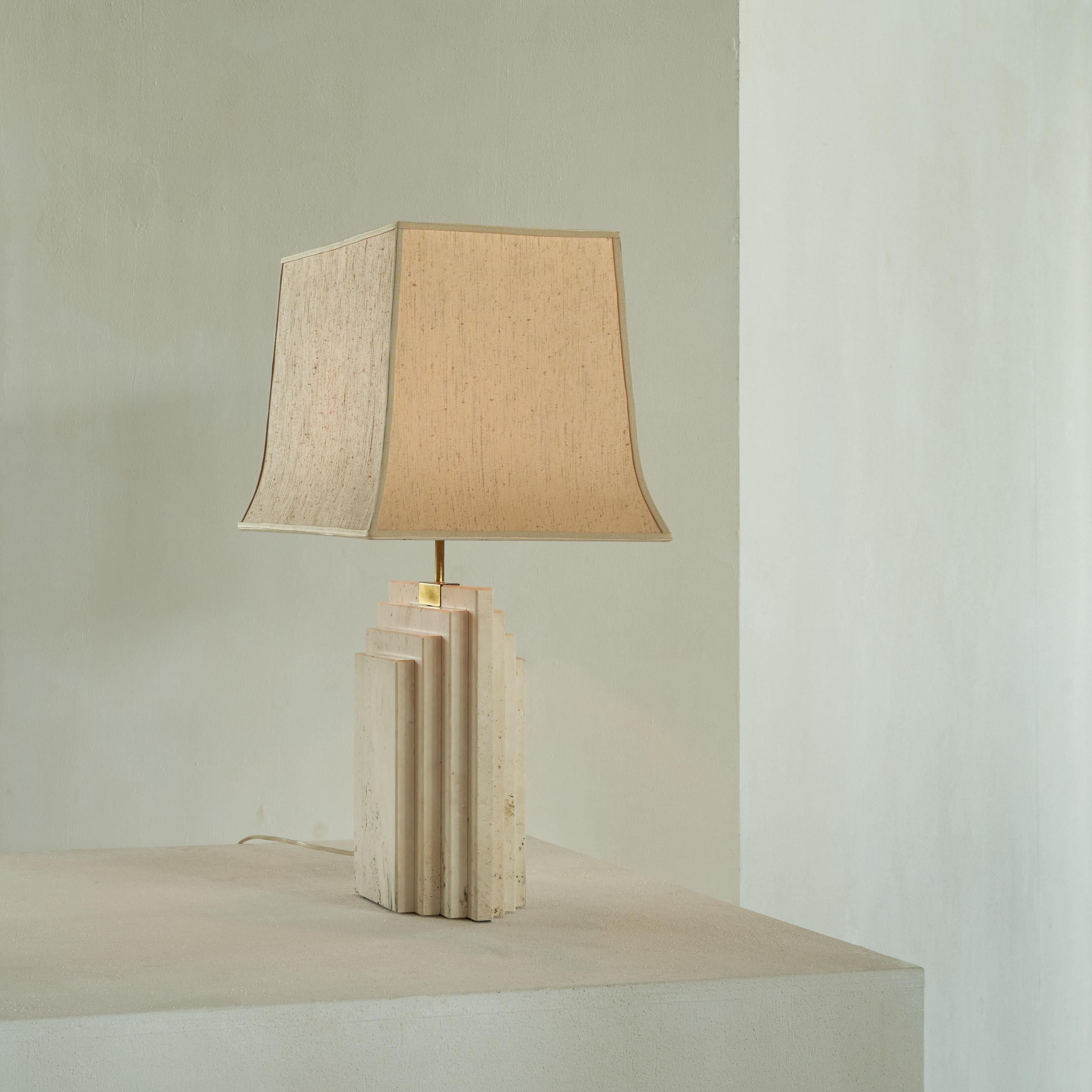 20th Century Architectural Table Lamp in Travertine and Brass, Belgium, 1970s For Sale