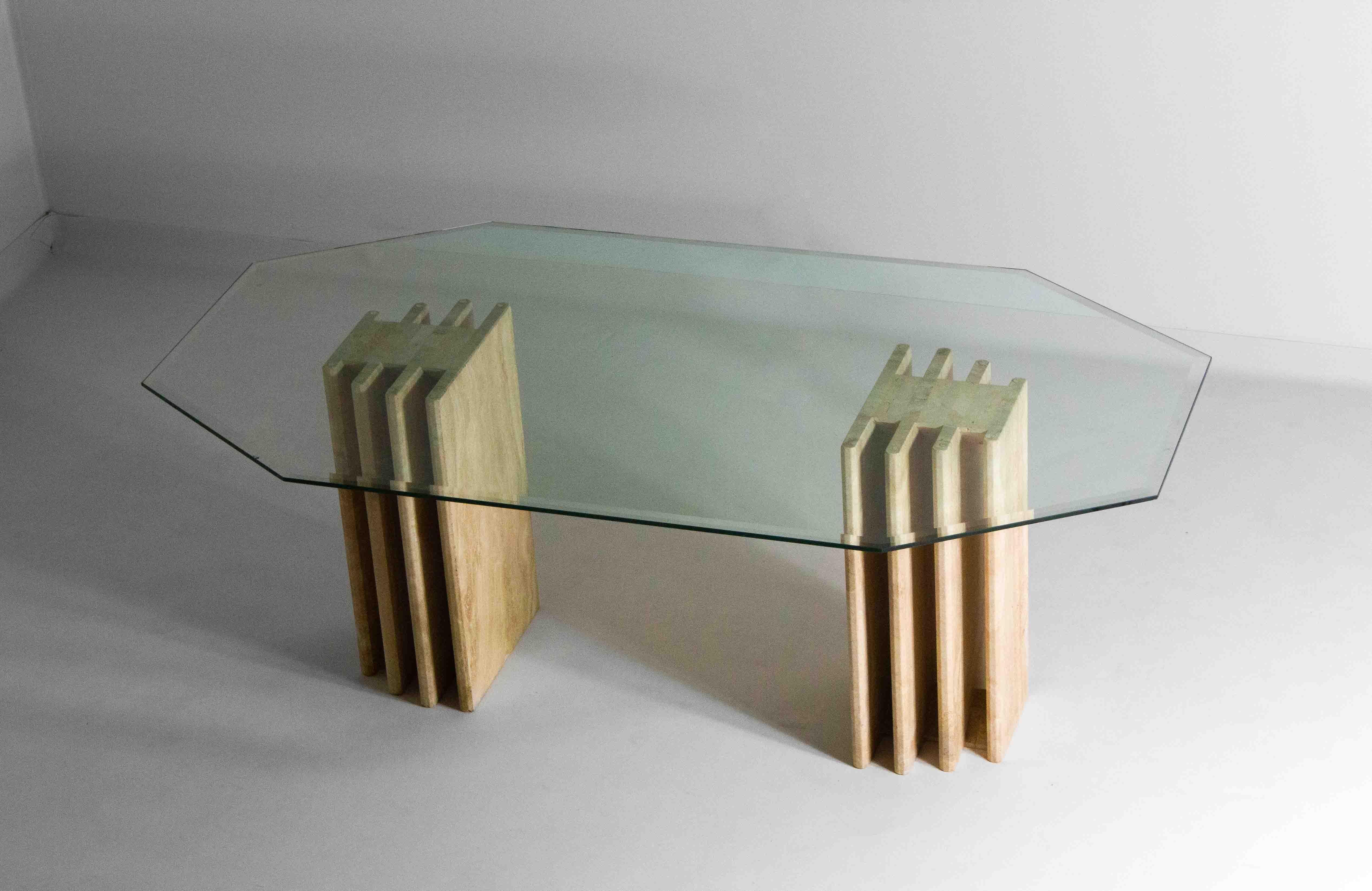 Architectural travertine dining table with glass top, Italy 1970s For Sale 6