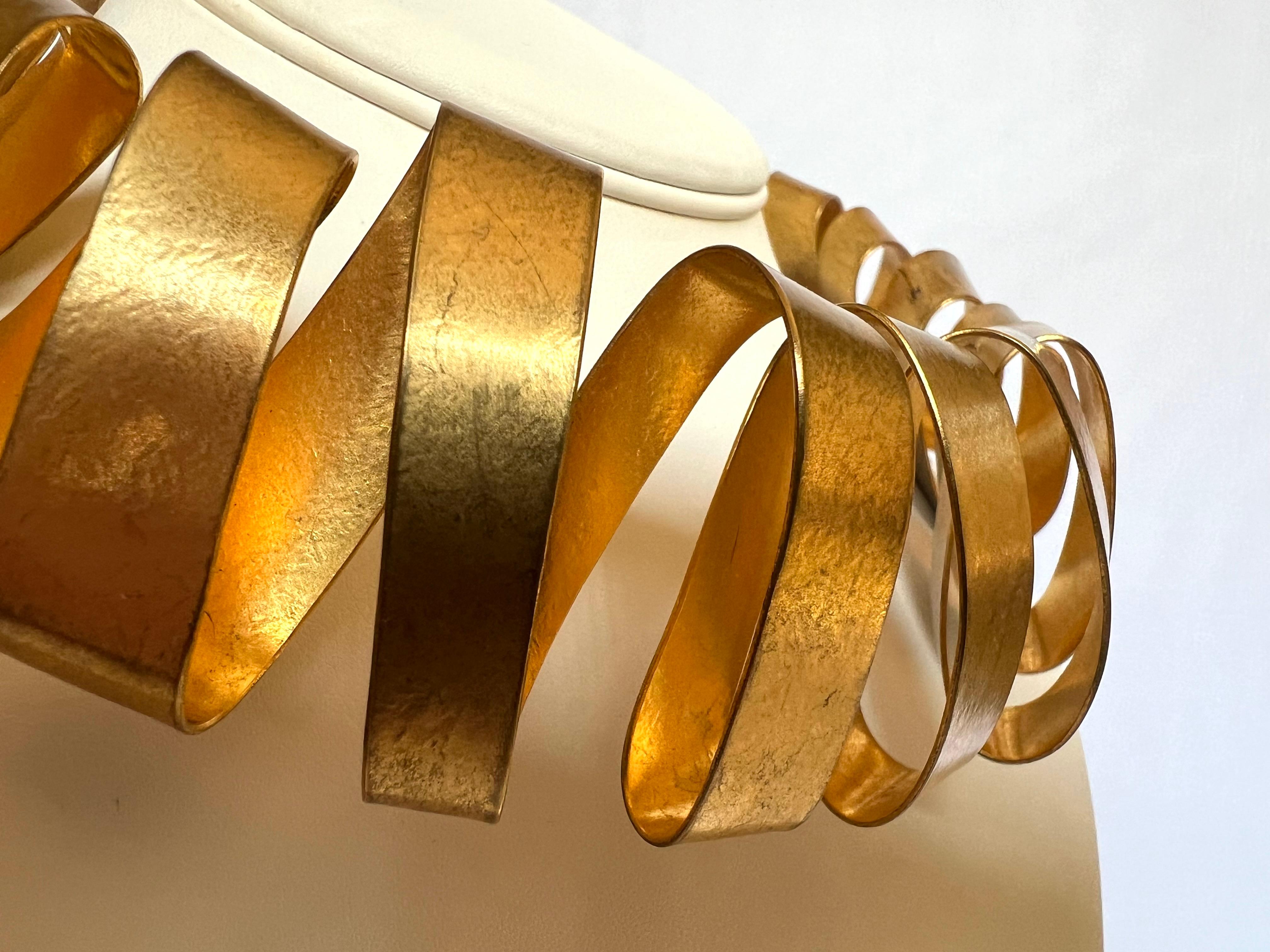 Architectural Vintage Gilt Ribbon Necklace by Herve Van Der Straeten In Good Condition In Palm Springs, CA