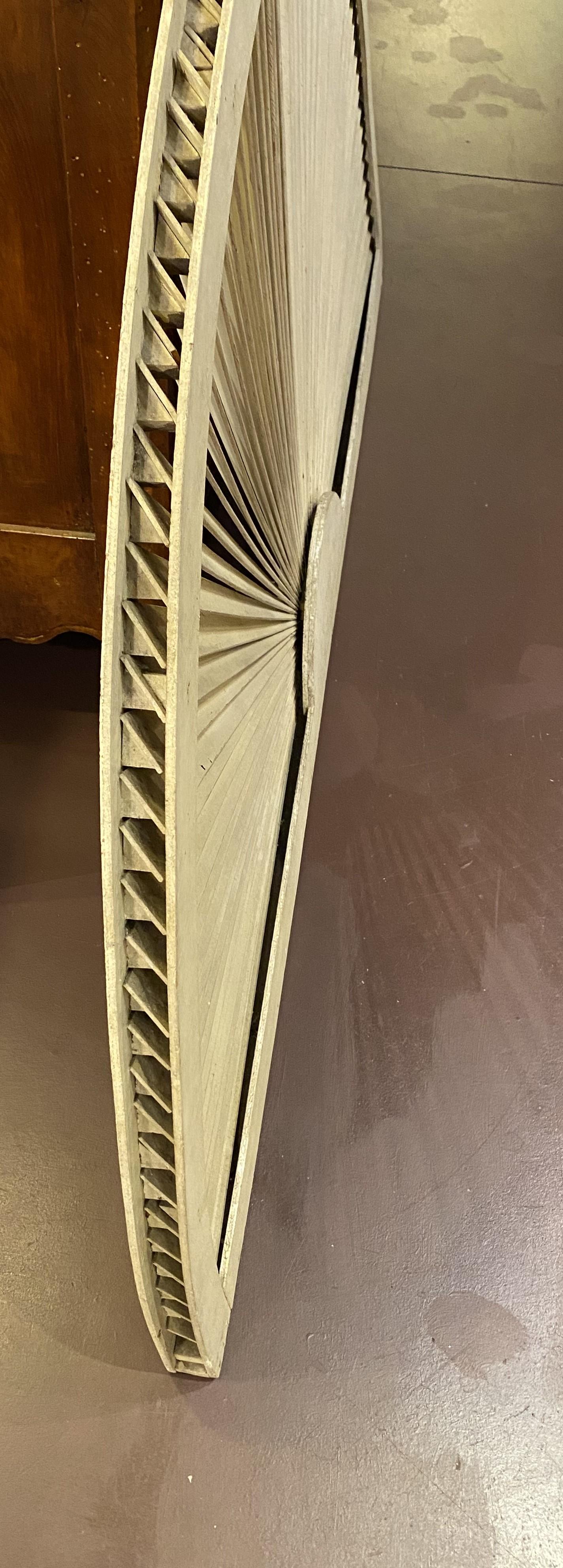 Hand-Carved Architectural Wooden Fan Form Element in Old White Paint For Sale