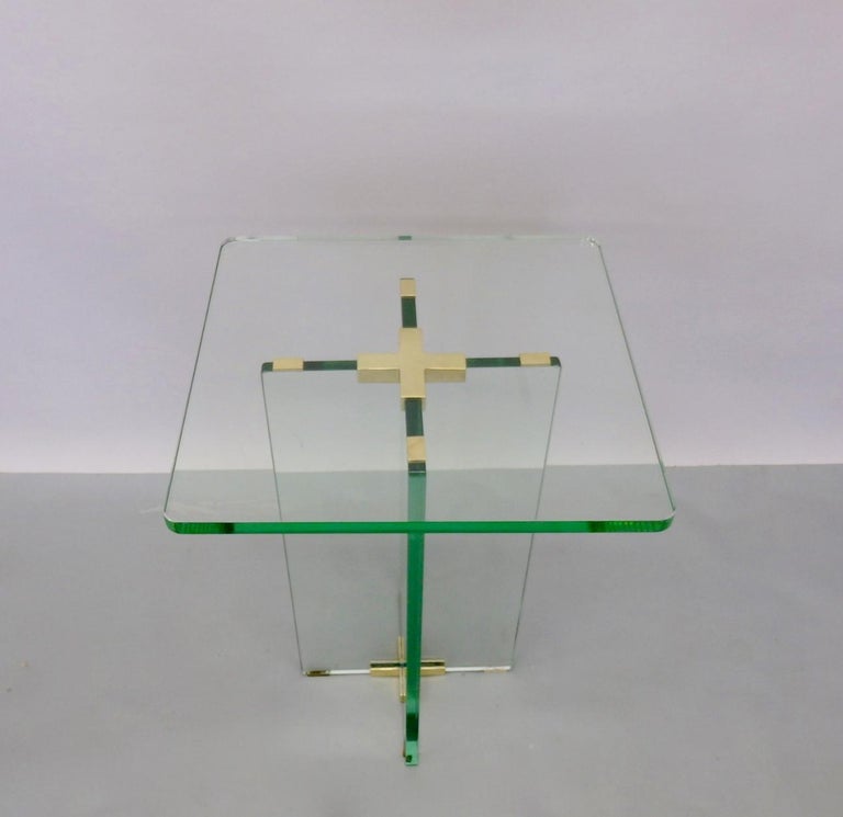 Architecturally Styled Green Edge Glass Side Table Attributed to Fontana Arte In Excellent Condition For Sale In Ferndale, MI