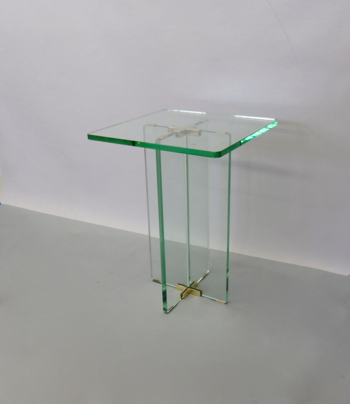 Architecturally Styled Green Edge Glass Side Table Attributed to Fontana Arte In Excellent Condition In Ferndale, MI
