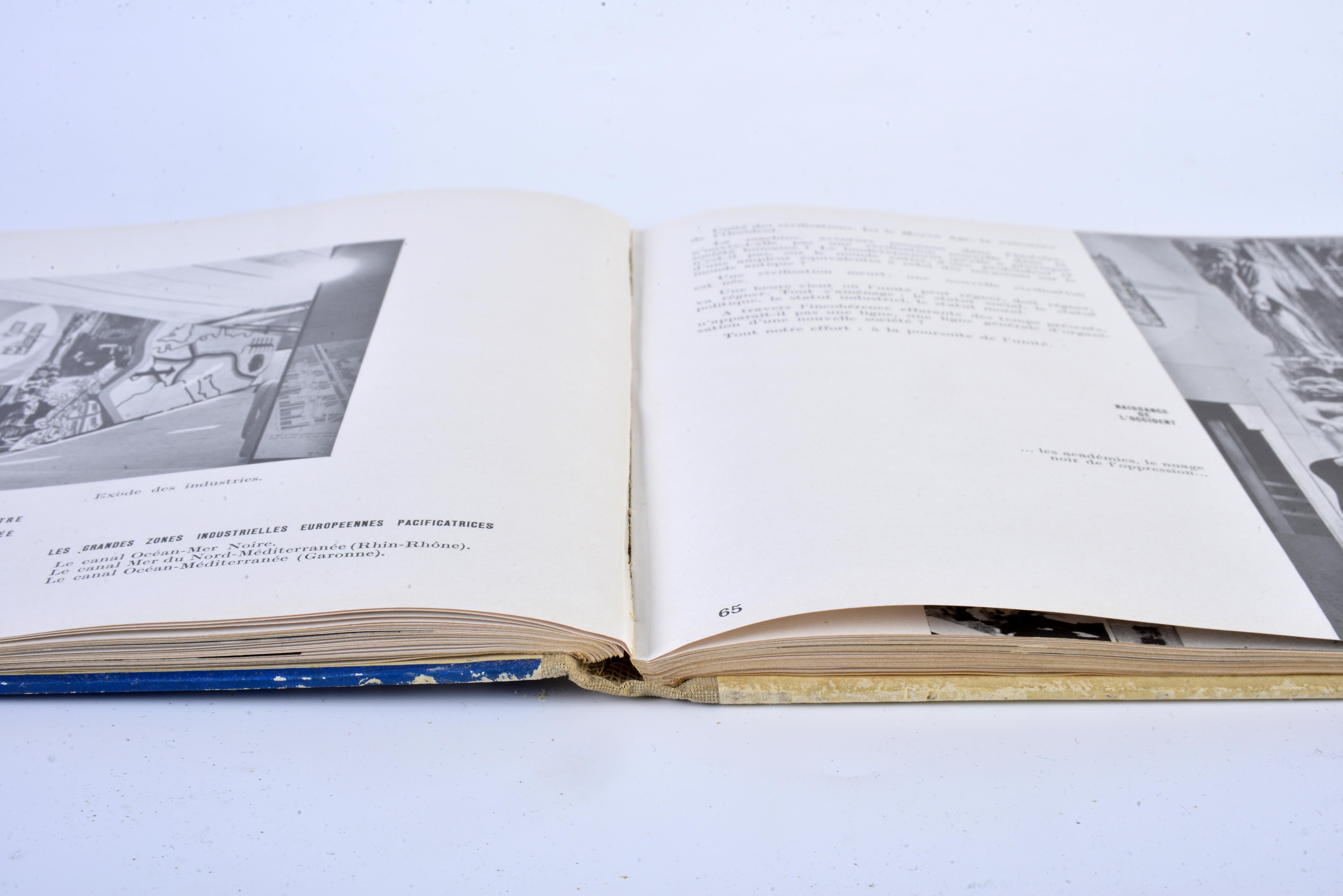 Architecture book by Le Corbusier published in France in 1938 For Sale 4