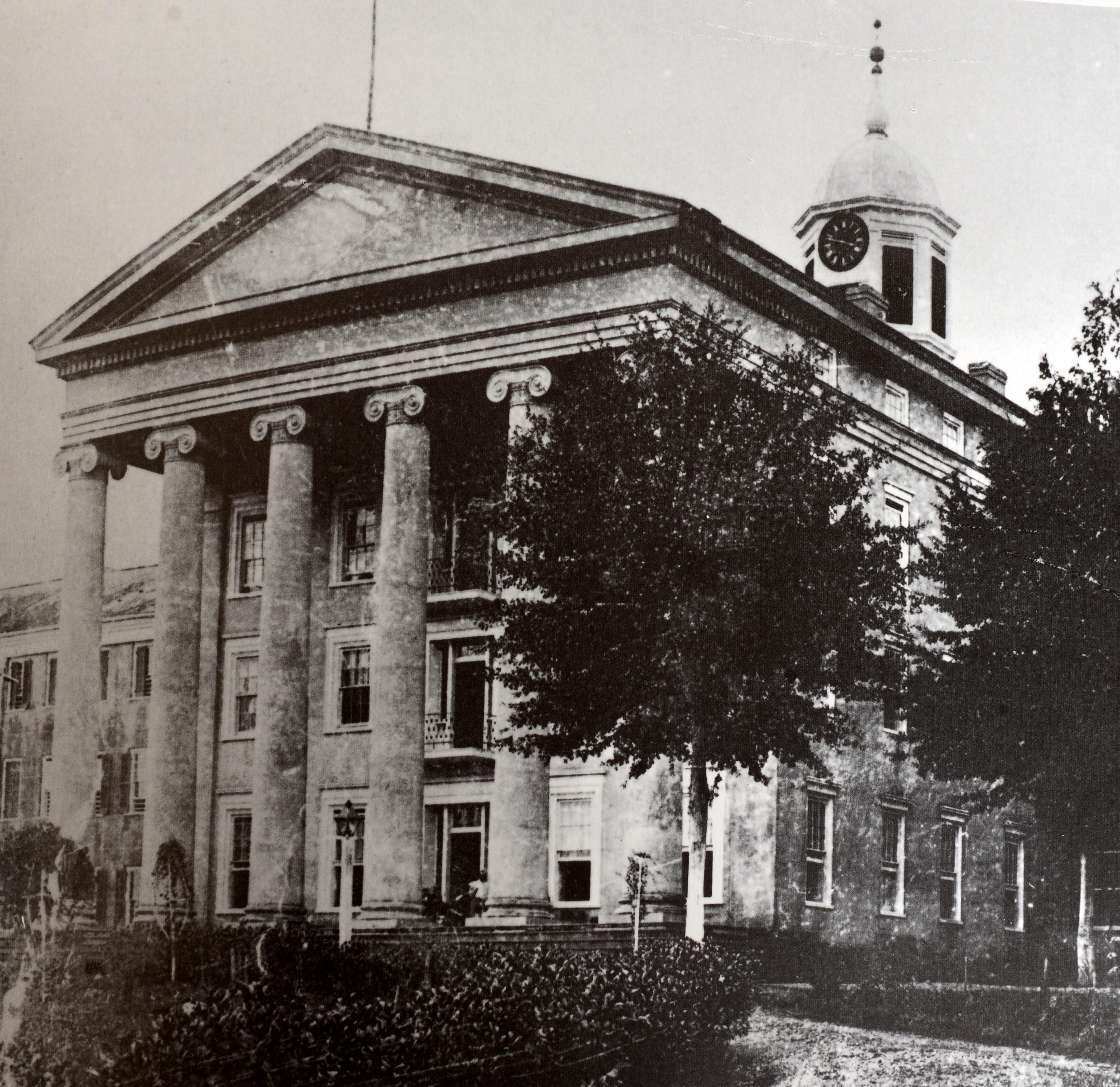 Architecture of the Old South: Louisiana by Mills Lane For Sale 10