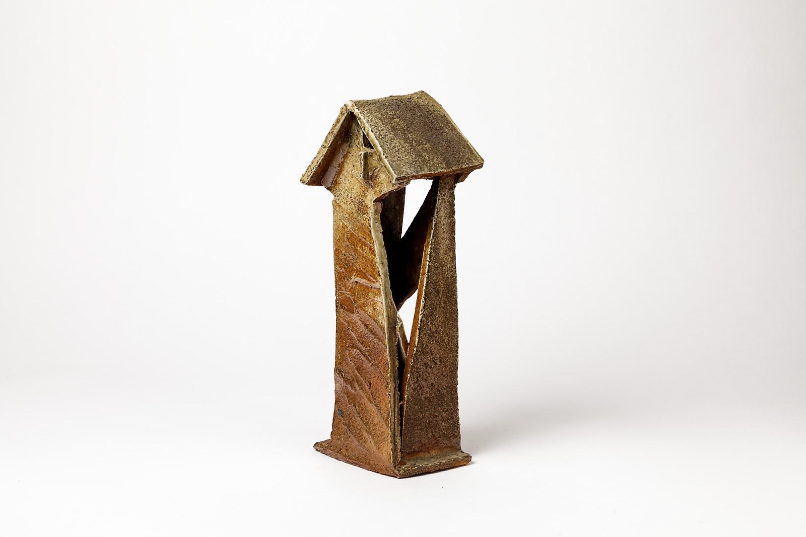 Jacques Laroussinie, La Borne,

circa 1980.

Architectural stoneware ceramic sculpture. Elegant brown pottery effects.

Excellent original condition.

Dimensions: 30 x 11 x 11 cm.