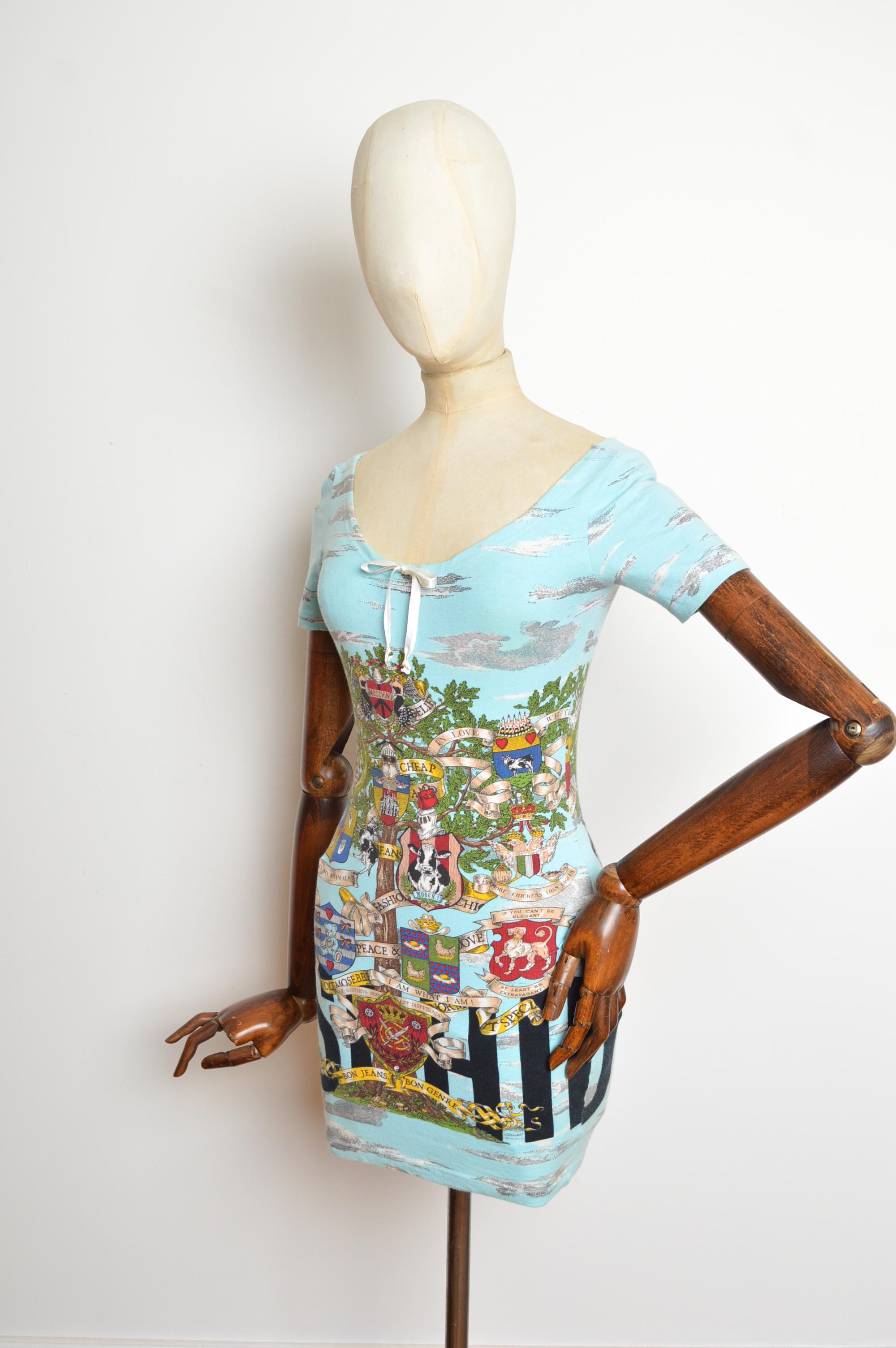 Archiv 1990er Moschino Cloud Print Jersey Buntes Baby Blau Mikro-Minikleid im Angebot 5