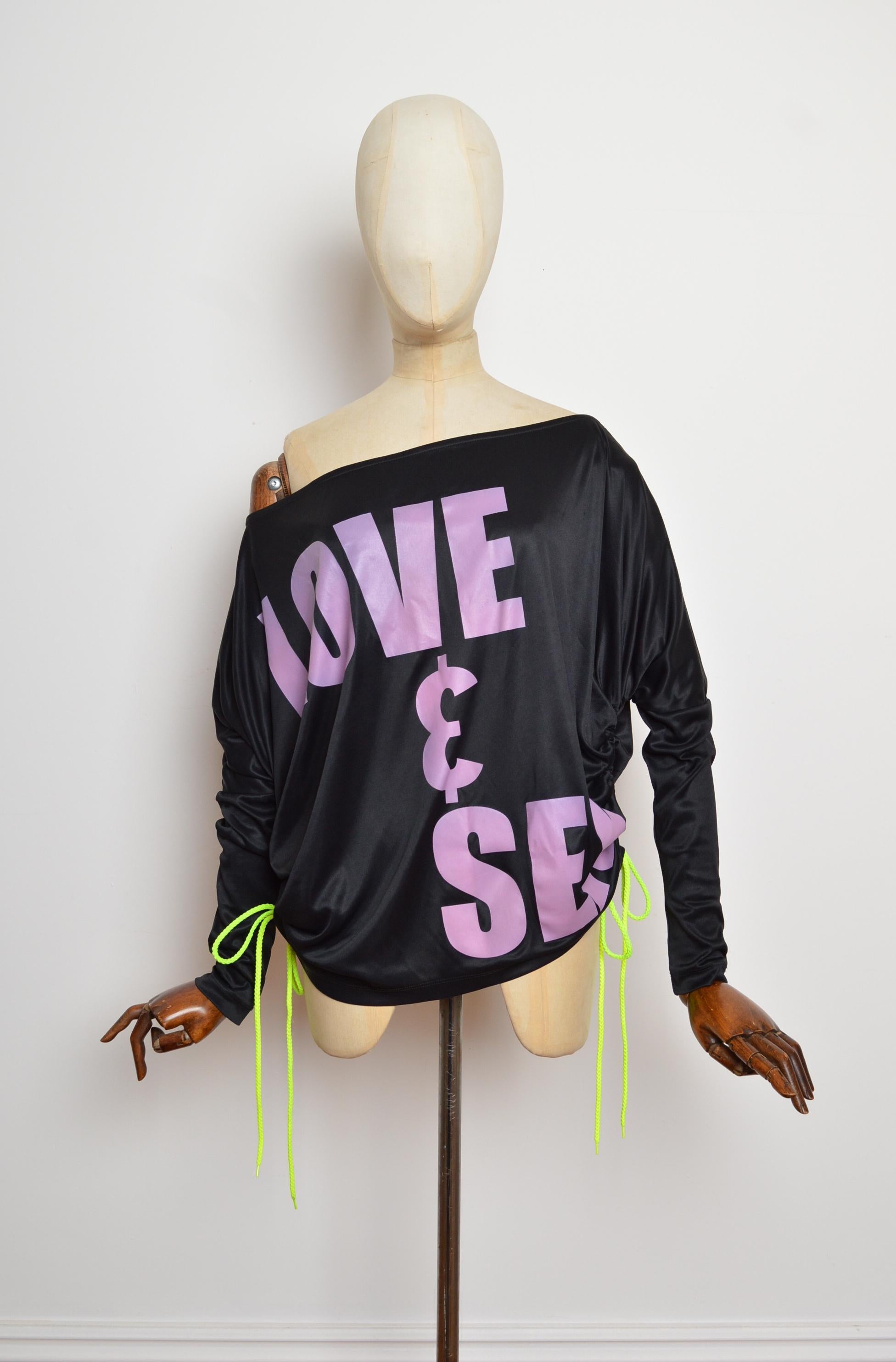 Dolce Gabbana Archive - 37 For Sale on 1stDibs | archive dolce