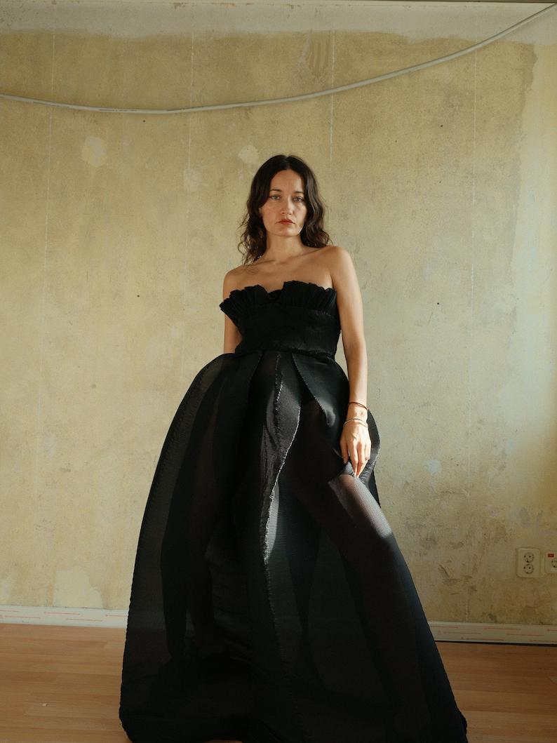Robe plissée Romeo Gigli pour Archival Couture, début 1988 en vente 2