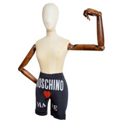 Archival Loud Moschino 1990s Black Novelty Heart Crotch UNISEX Pantalones cortos de ciclismo