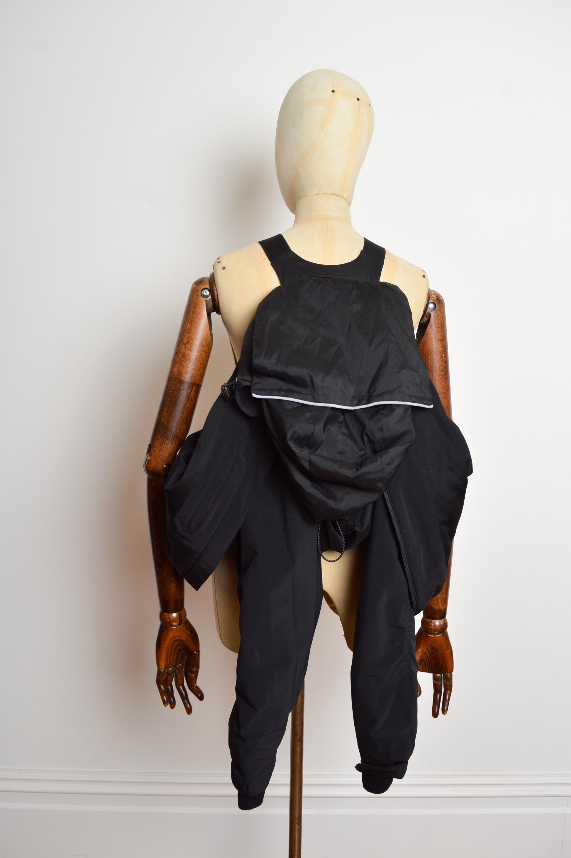 Archival Marithé François Girbaud Technical Backpack Cagoule Nylon Black Jacket en venta 11