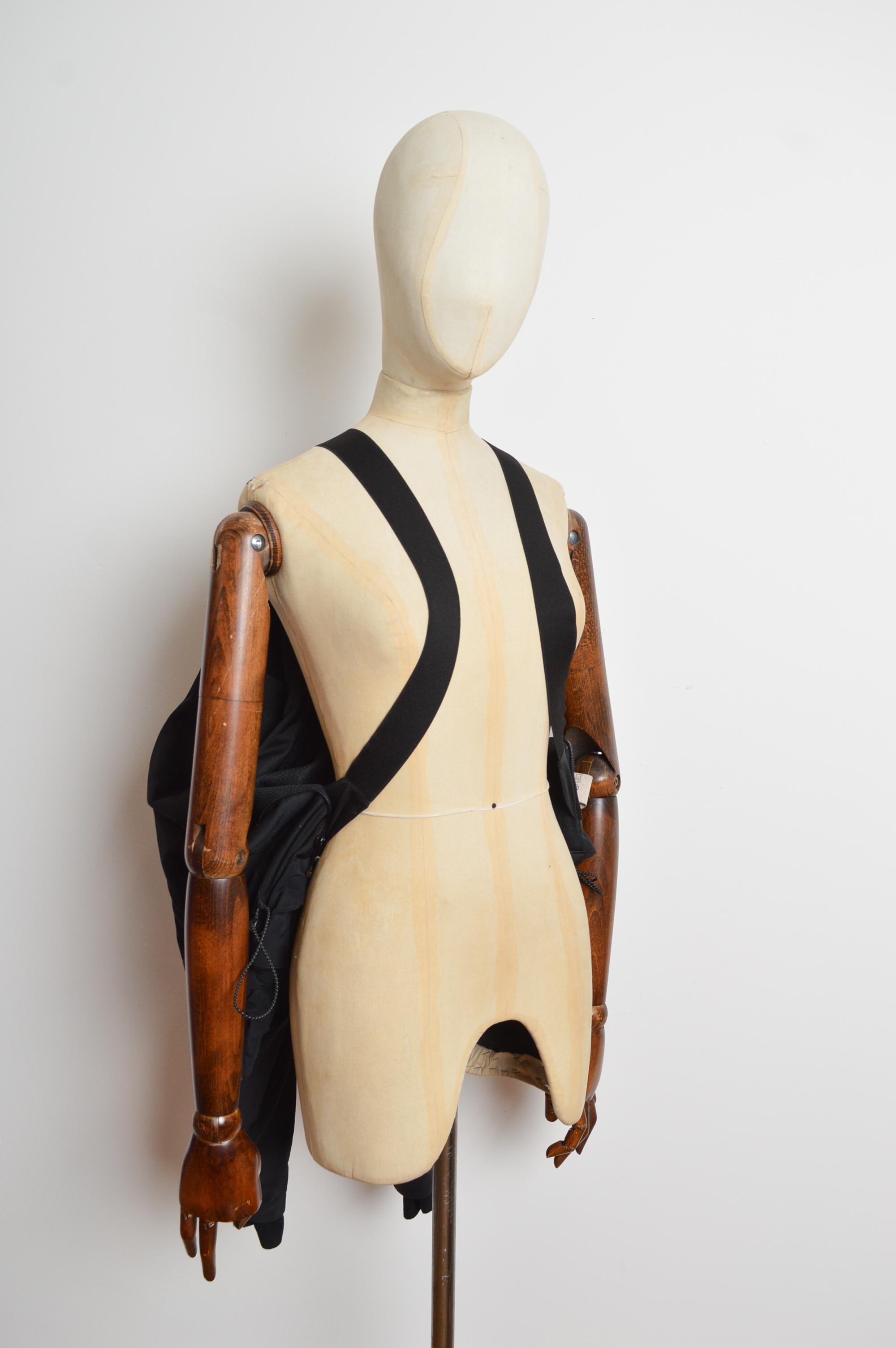 Archival Marithé François Girbaud Technical Backpack Cagoule Nylon Black Jacket en venta 12