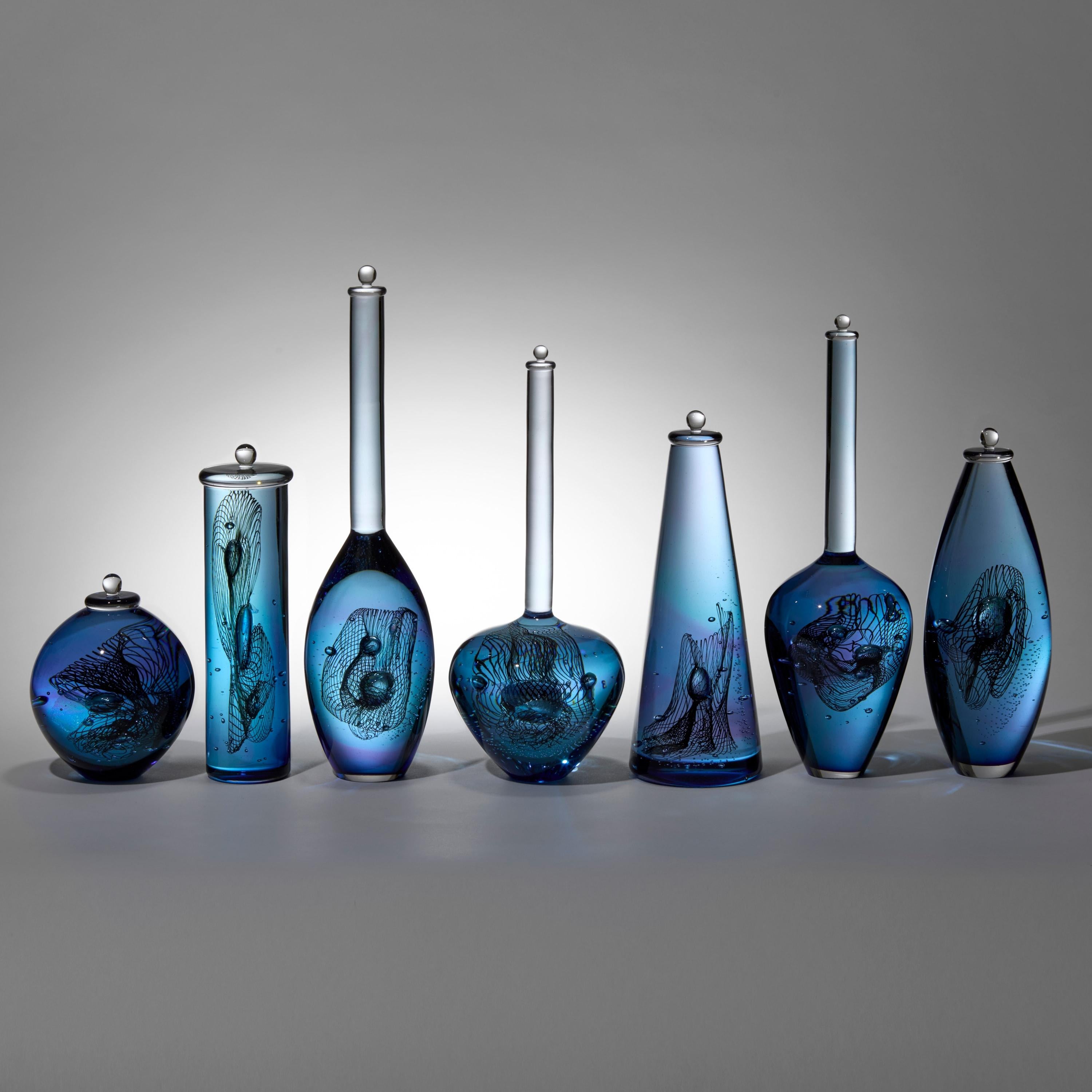 Organico moderno Archive of Unknown Dark Materials, a blue glass installation by Louis Thompson in vendita