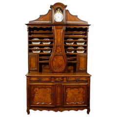 Antique Louis XV-XVI Transitional Clock-Mounted Vaisellier in Burled Wood, circa 1770