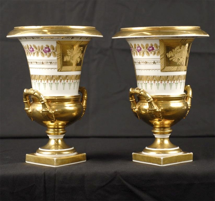 Pair of Empire Period Porcelain Campana Vases, Parisian, circa 1815 In Fair Condition For Sale In Atlanta, GA