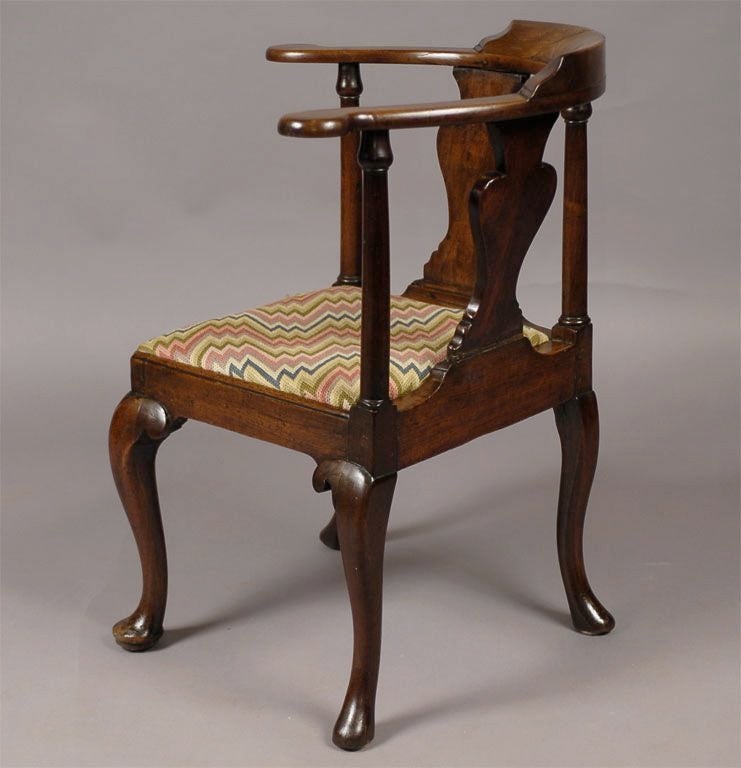 queen anne corner chair