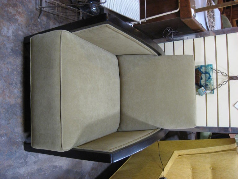 Elegant Art Deco Lounge Chair 1