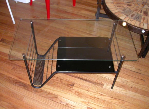 Mategot 2 tier coffee/magazine table
