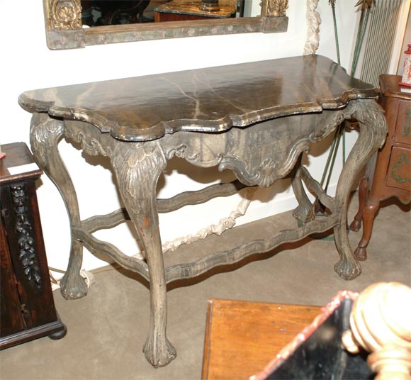 Portuguese Console 1