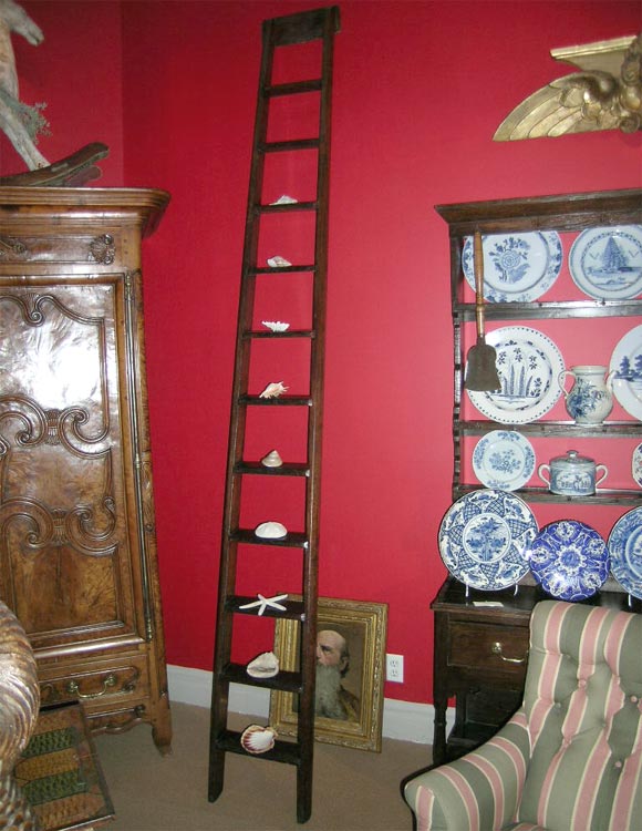 18th century mahogany library ladder with through tenon construction and slightly tapering form. From a University library in north Wales