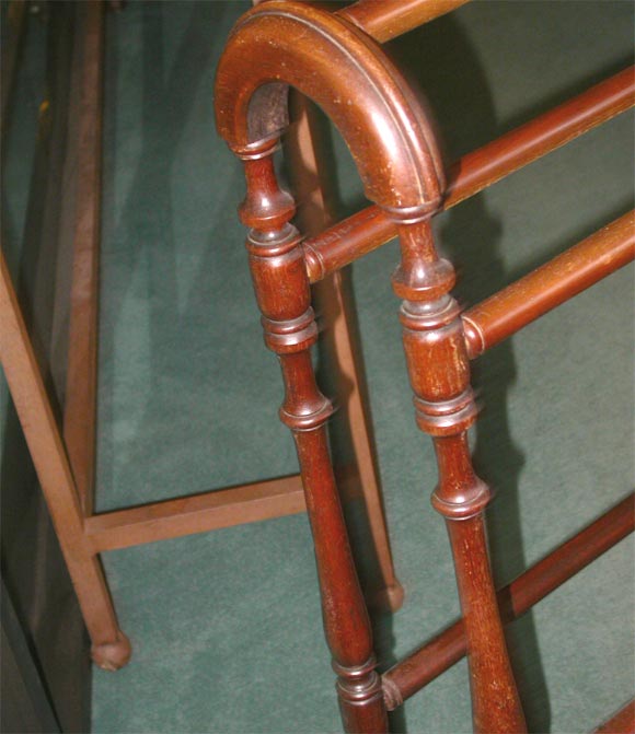 Mahogany Towel Rail In Good Condition In Southampton, NY