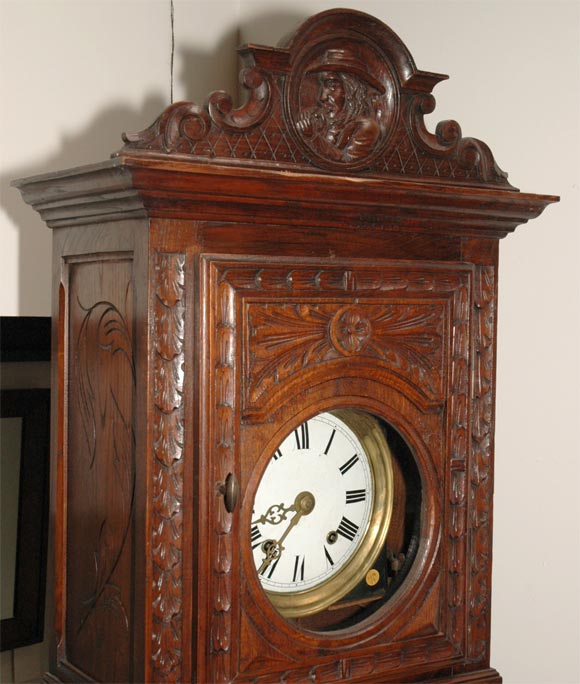 Brittany Grandfather Clock In Good Condition For Sale In Culver City, CA