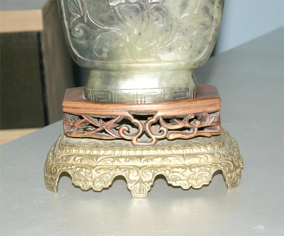 Chinese Chasecraft Asian Jade Urn Form Table Lamp