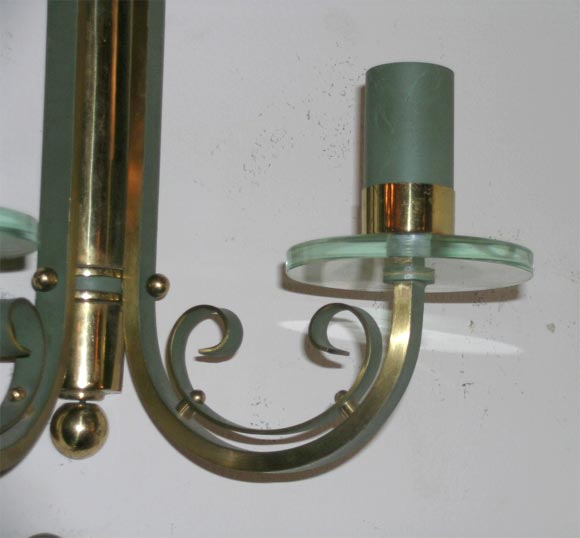 20th Century Pair of French Art Deco Wall Sconces For Sale