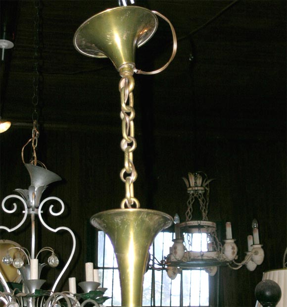 French Atelier Petitot 1940s Three-Light Chandelier In Excellent Condition For Sale In Stamford, CT