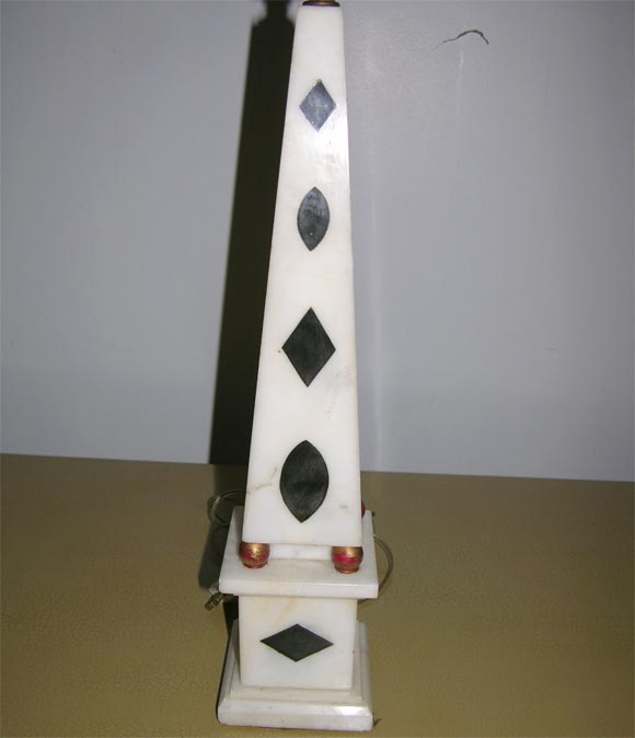 A stylish Jansen obelisk marble table lamp
