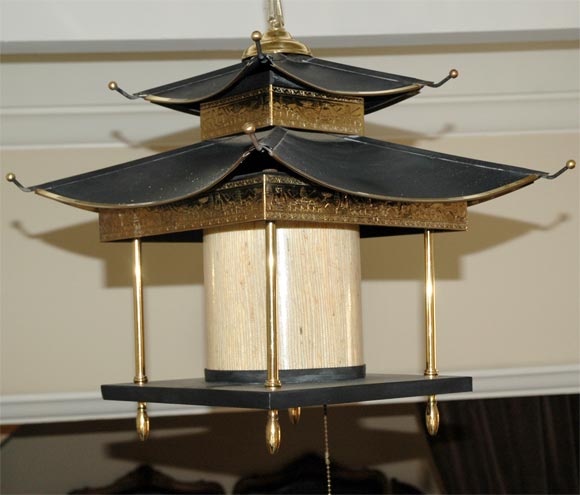 Pair of Chinese Pagoda Lantern-Style Swag Lamps In Excellent Condition In Los Angeles, CA