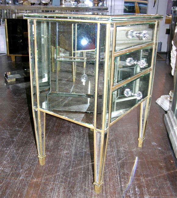 Custom Three-Drawer Mirrored Commodes In Good Condition In New York, NY