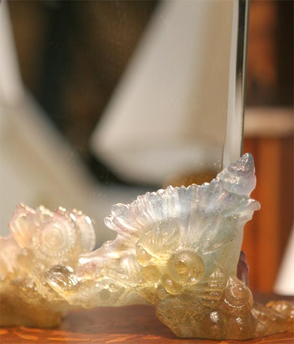Daum Sea Shell Mirror In Excellent Condition For Sale In Scarsdale, NY