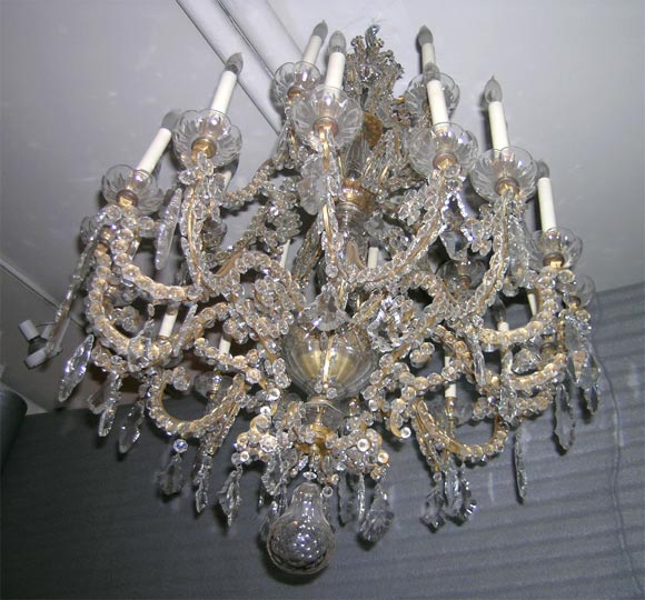 Rococo Gilt Bronze and Cut Glass Twenty-Four-Light Chandelier 1