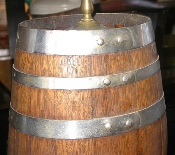Wood Beer Keg Lamp 2