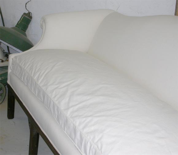 Camel Back Sofa, Chippendale Legs<br />
Down Cushion