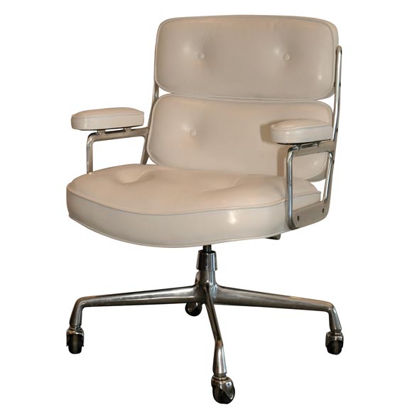 Eames Time Life Chair