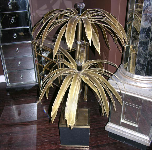 French Brass Metal Palm Tree Floor Lamp In Excellent Condition In New York, NY