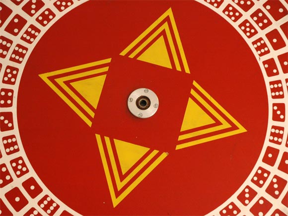 1930S ORIGINAL PAINTED GAME WHEEL
