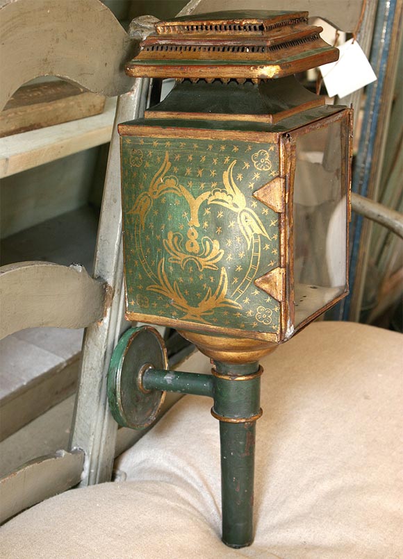 Pair coach lanterns