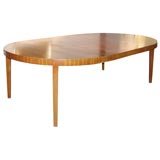 Vintage Oval Dining Table in Mahogany designed by Edward Wormley