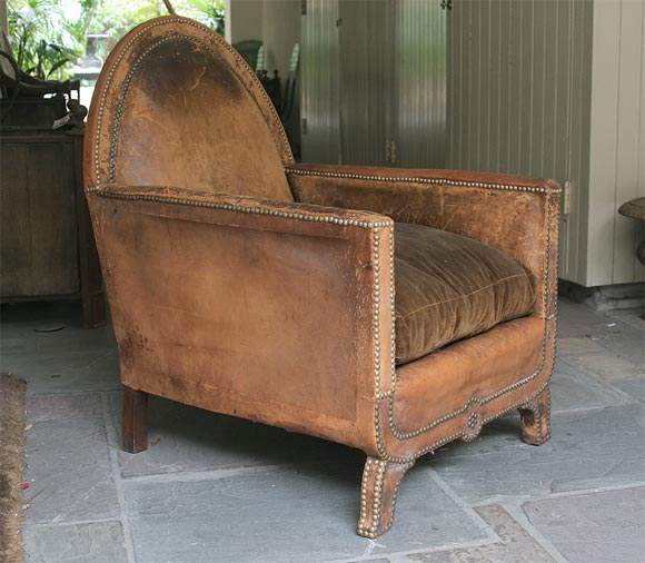 50401 PAIR LEATHER CHAIRS