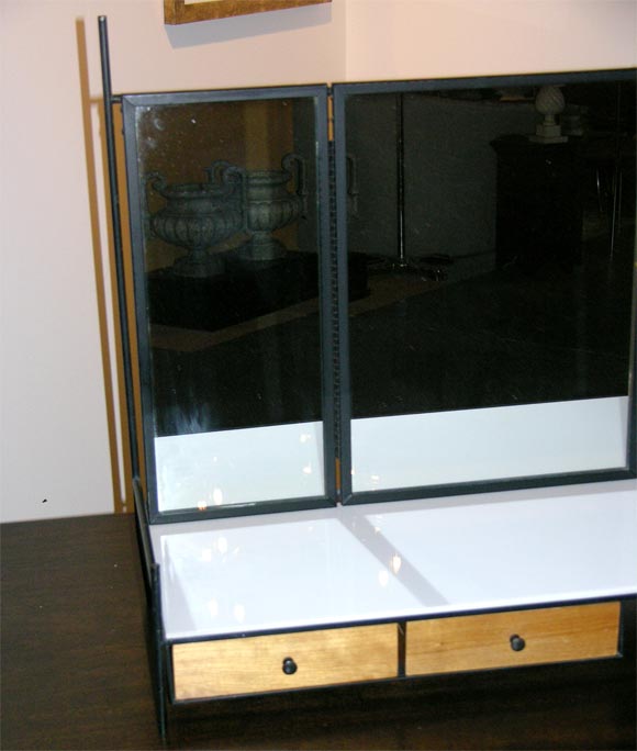Mid-Century Modern American Dresser Top Vanity Mirror by Paul McCobb for Bryce Originals For Sale