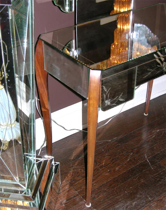 1940's French Etched Mirrored Vanity With Tryptic Mirror 2