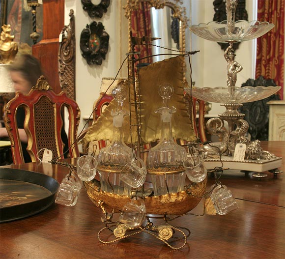 Fun Gilt Brass "Sailboat" cave a liquor
