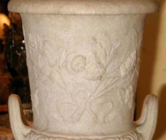 Pair of White Granite Urns on Faux Marble Pedestals For Sale 3