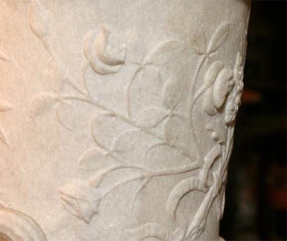 Pair of White Granite Urns on Faux Marble Pedestals For Sale 4