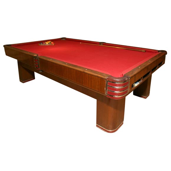 Brunswick Pool Table With Chrome Corners