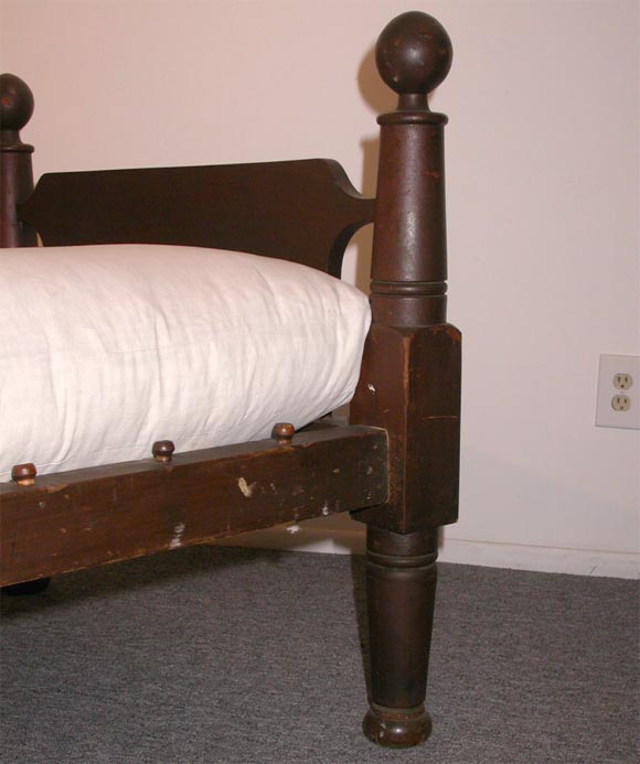 American 19THC HIRED HANDS BED/DAYBED