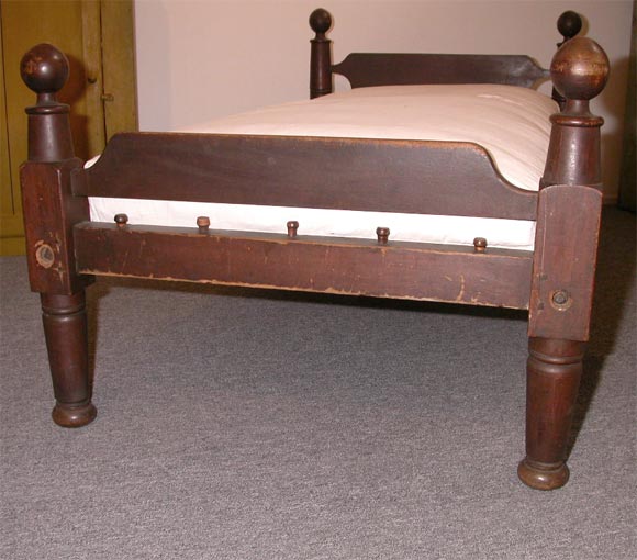 Wood 19THC HIRED HANDS BED/DAYBED